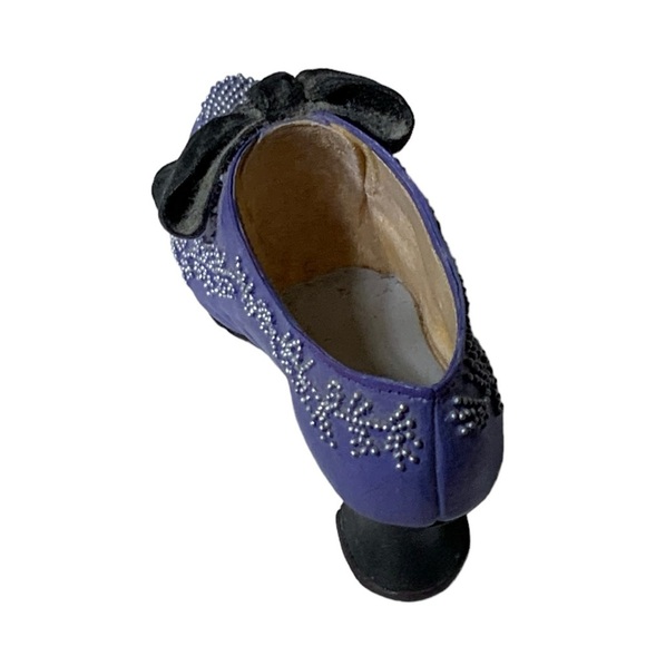 Just The Right Shoe French Velvet Victorian Vintage Mini High Heel Retired 2001 - Picture 4 of 16